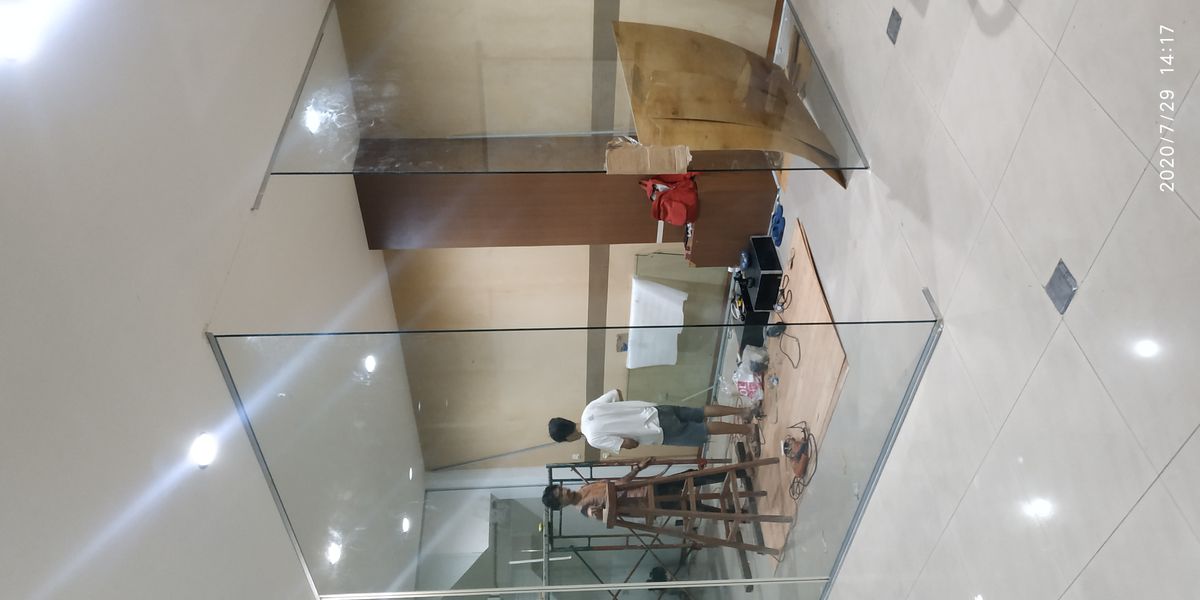 Sekat Kaca Kantor Pak Aui - Dokumentasi Proyek